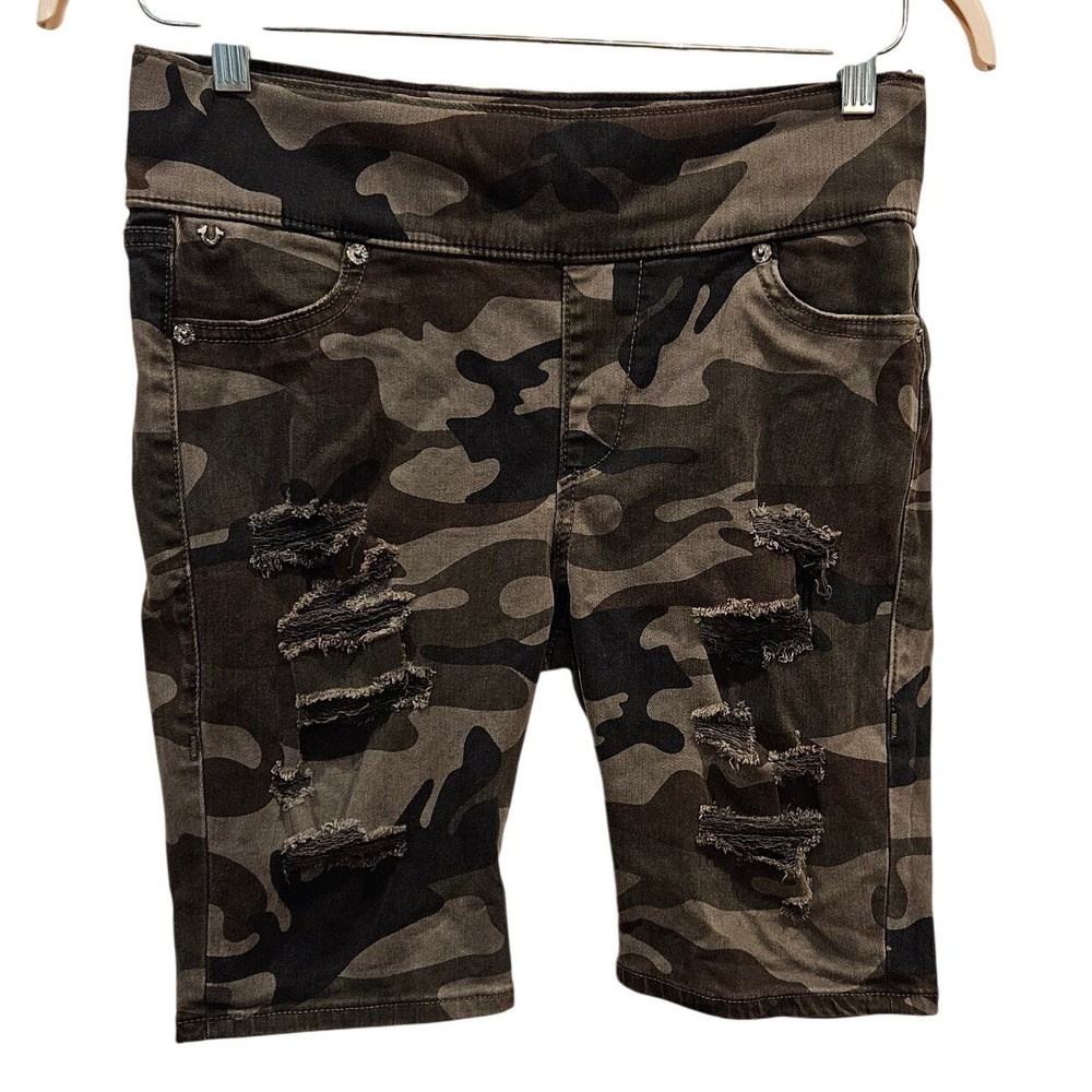True Religion Camouflage Distressed Biker Shorts Women's Size‎ M M